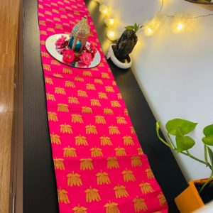 Table_Runner_Pink_Lotus1